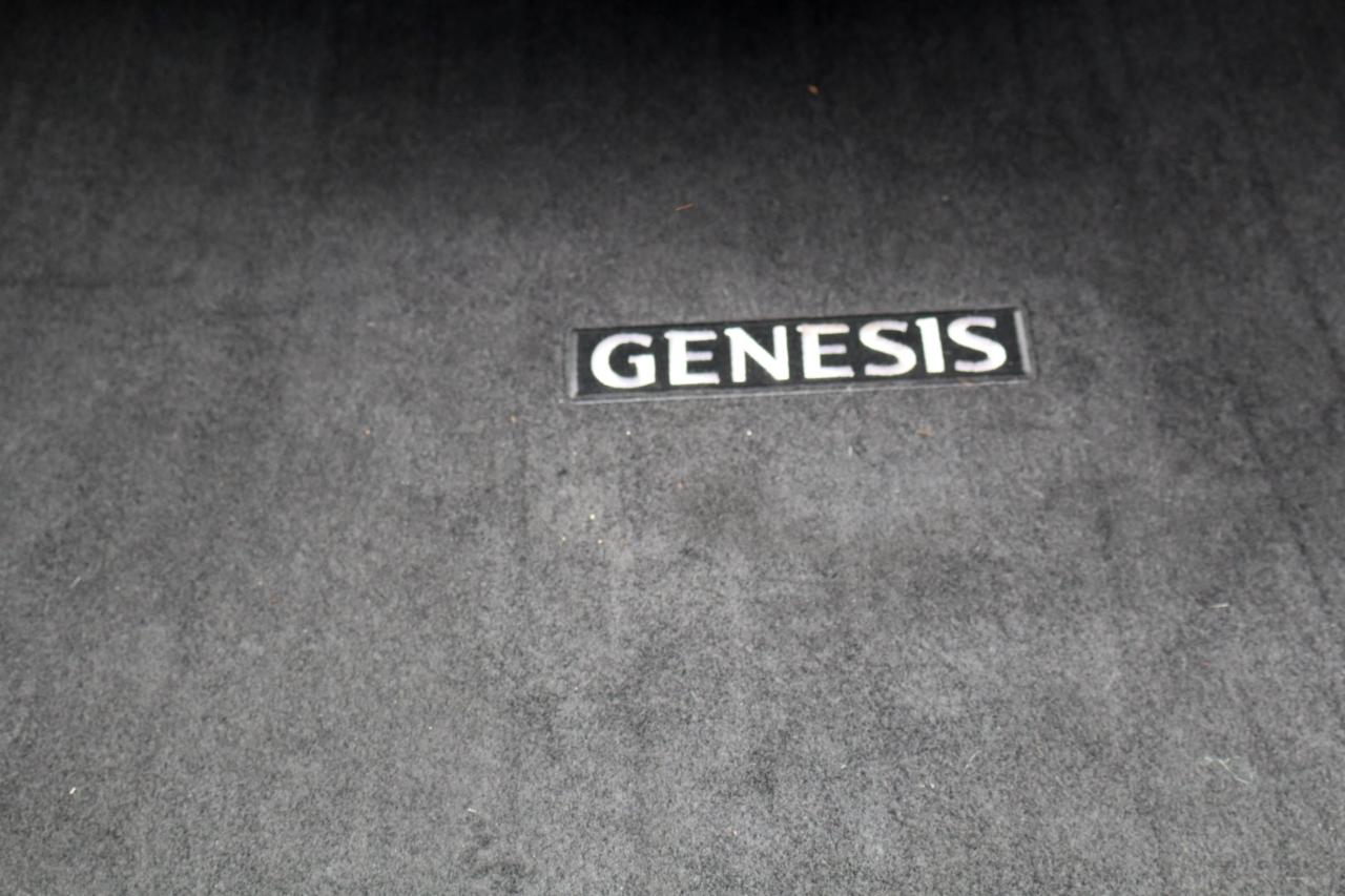 Genesis G70 2.0T Advanced RWD 2019