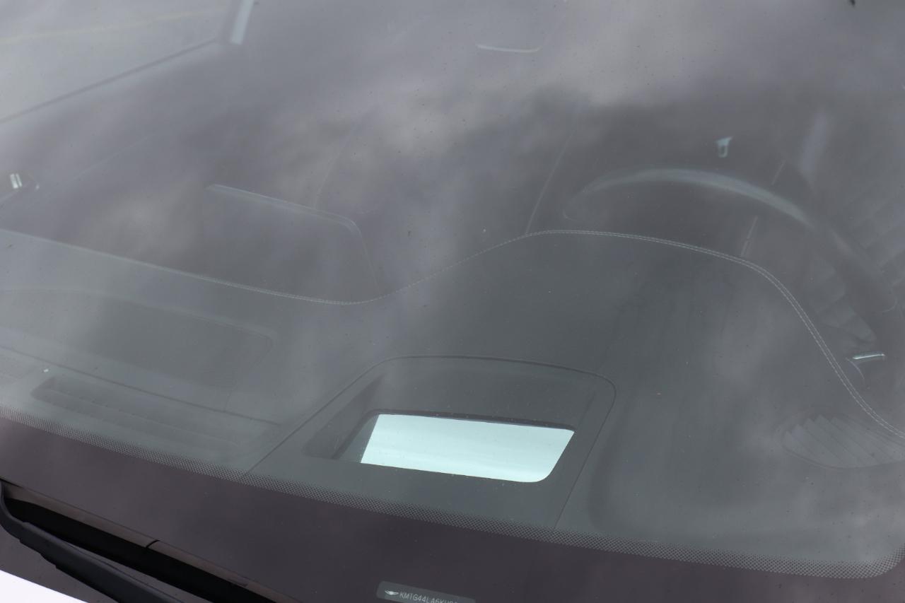 Genesis G70 2.0T Advanced RWD 2019