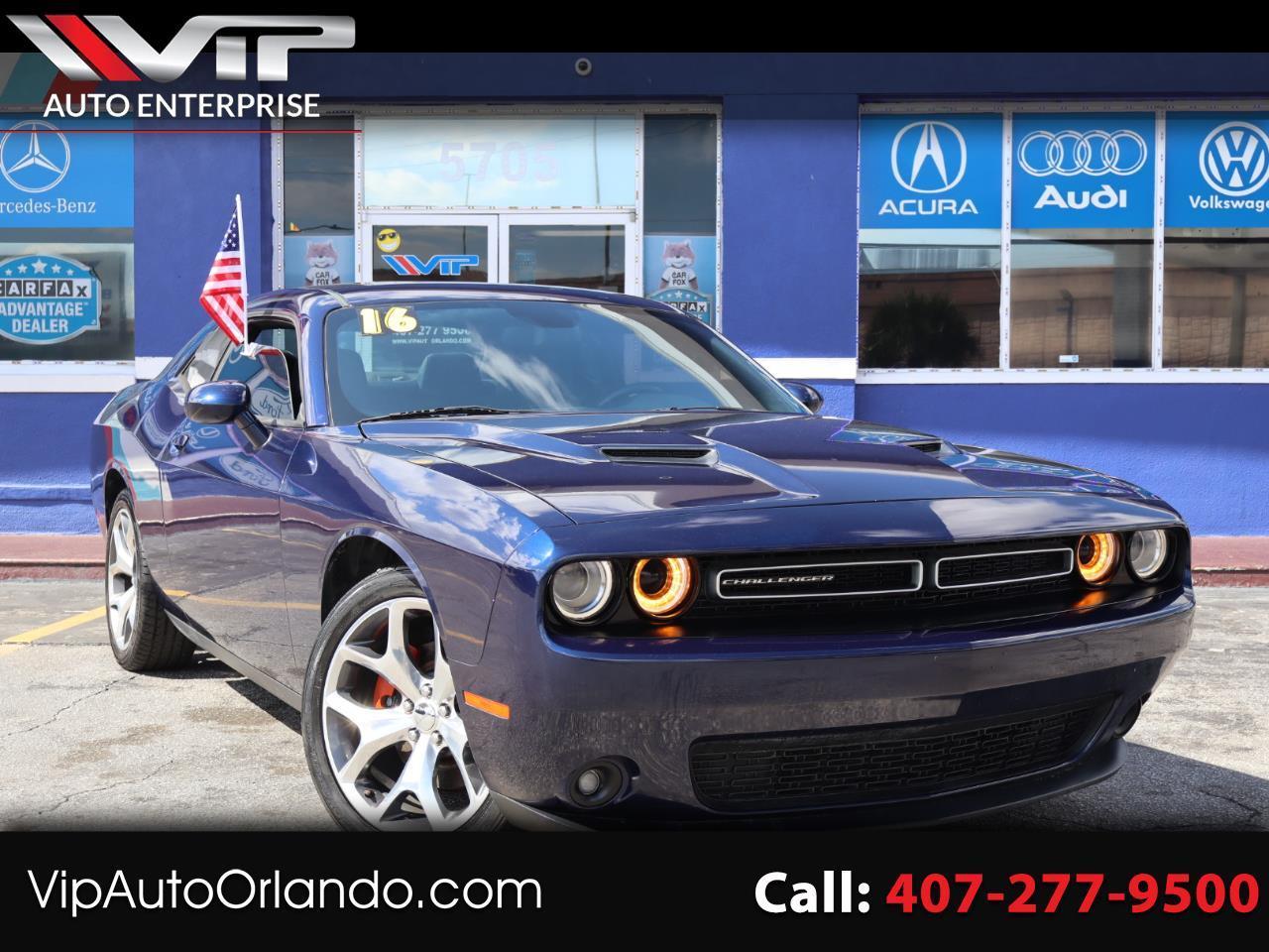 2016 Dodge Challenger 2dr Cpe SXT Plus