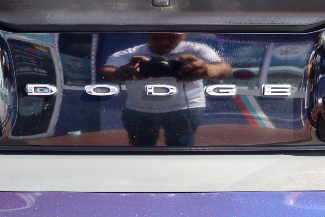 Dodge Challenger 2dr Cpe SXT Plus 2016