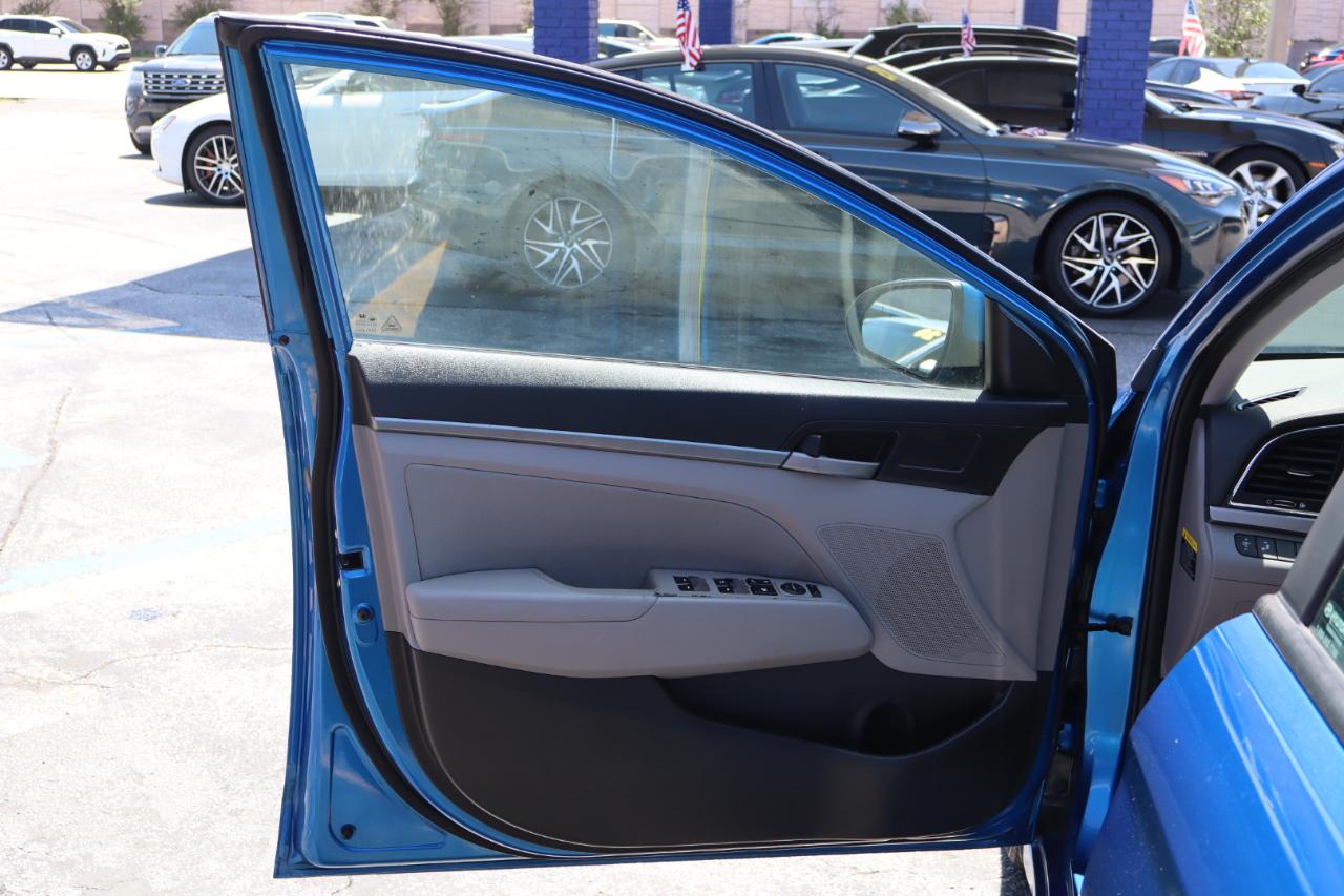 Hyundai Elantra SEL 2.0L Auto (Alabama) 2018