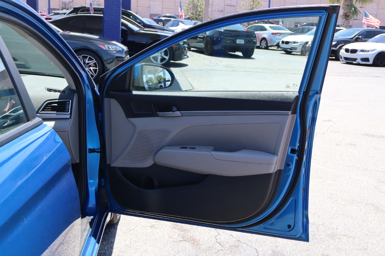 Hyundai Elantra SEL 2.0L Auto (Alabama) 2018