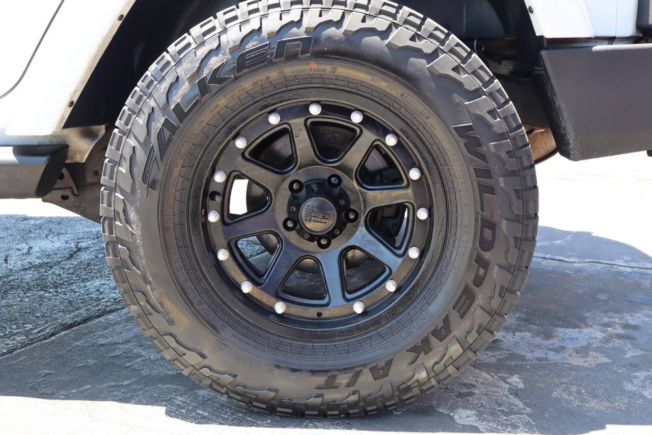 Jeep Wrangler Unlimited 4WD 4dr Wrangler X *Ltd Avail* 2015