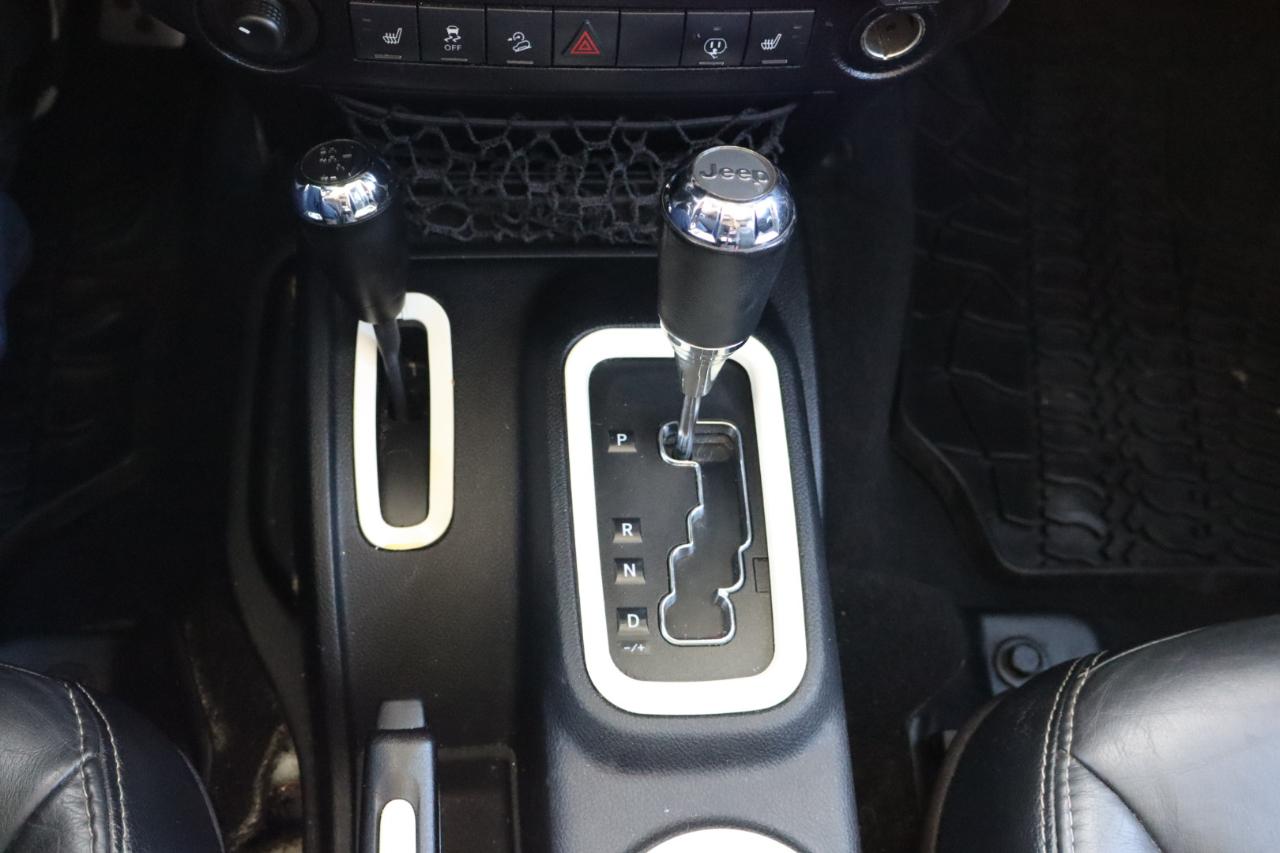 Jeep Wrangler Unlimited 4WD 4dr Wrangler X *Ltd Avail* 2015