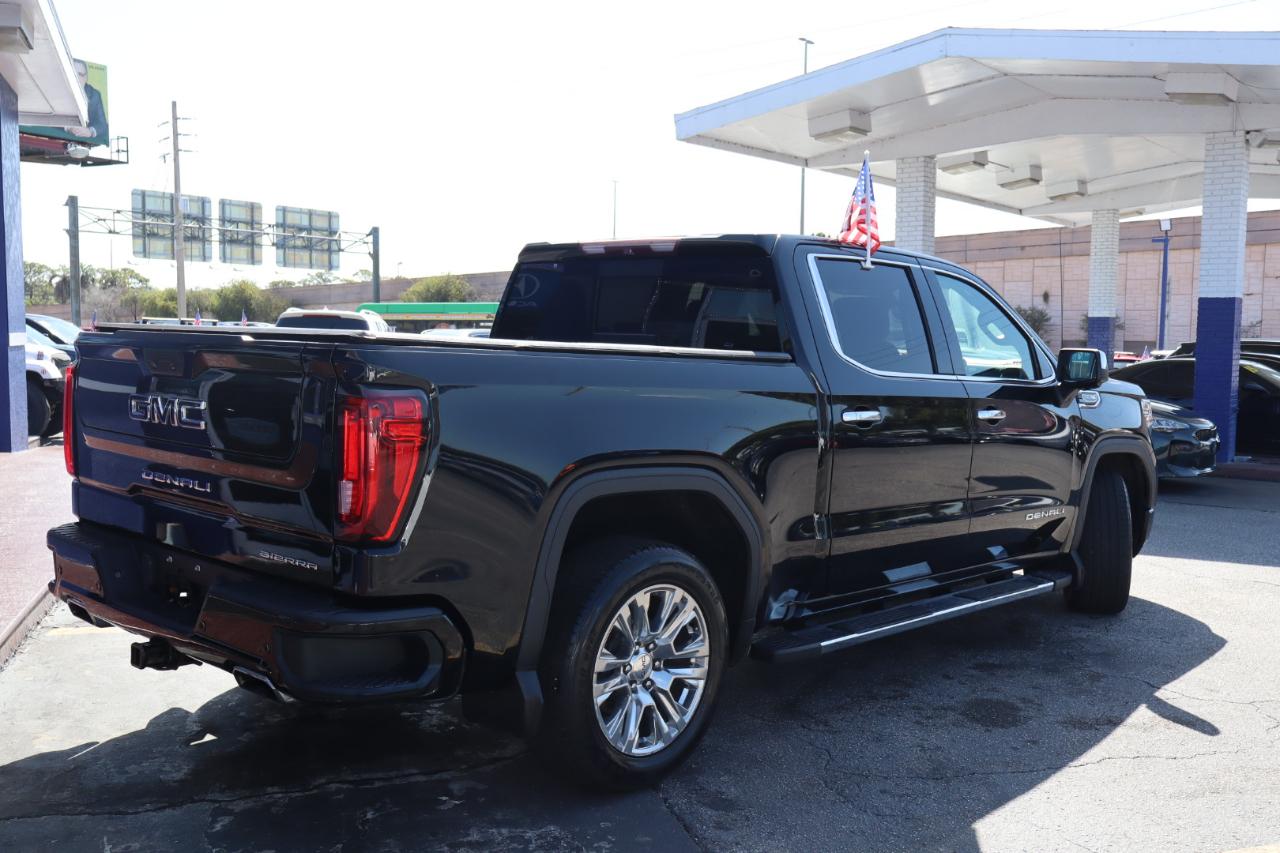 GMC Sierra 1500 4WD Crew Cab 147" Denali 2019