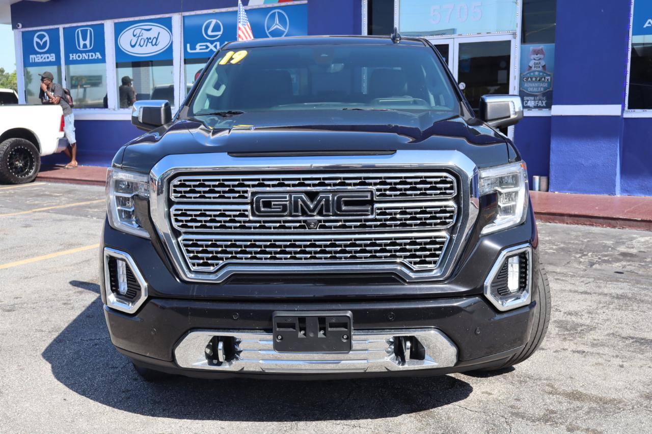 GMC Sierra 1500 4WD Crew Cab 147" Denali 2019
