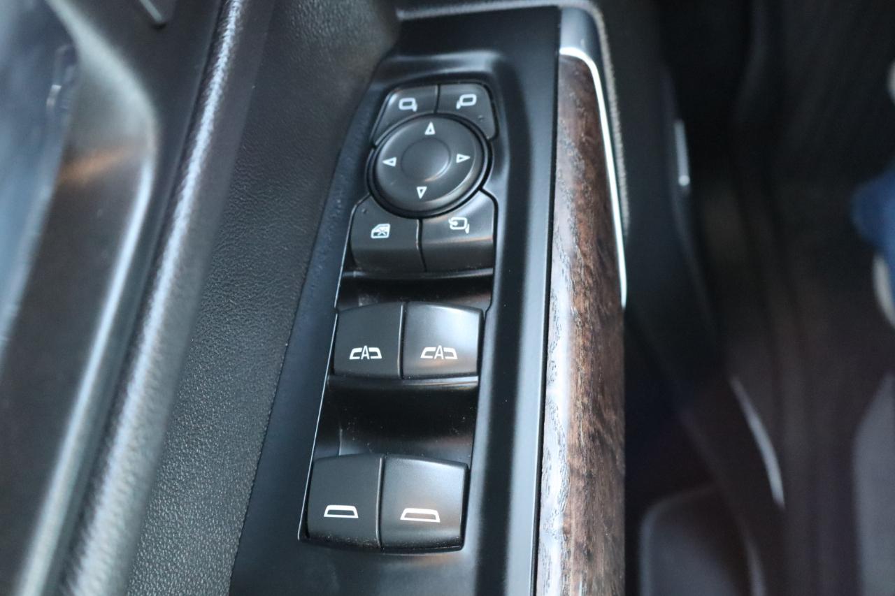 GMC Sierra 1500 4WD Crew Cab 147" Denali 2019