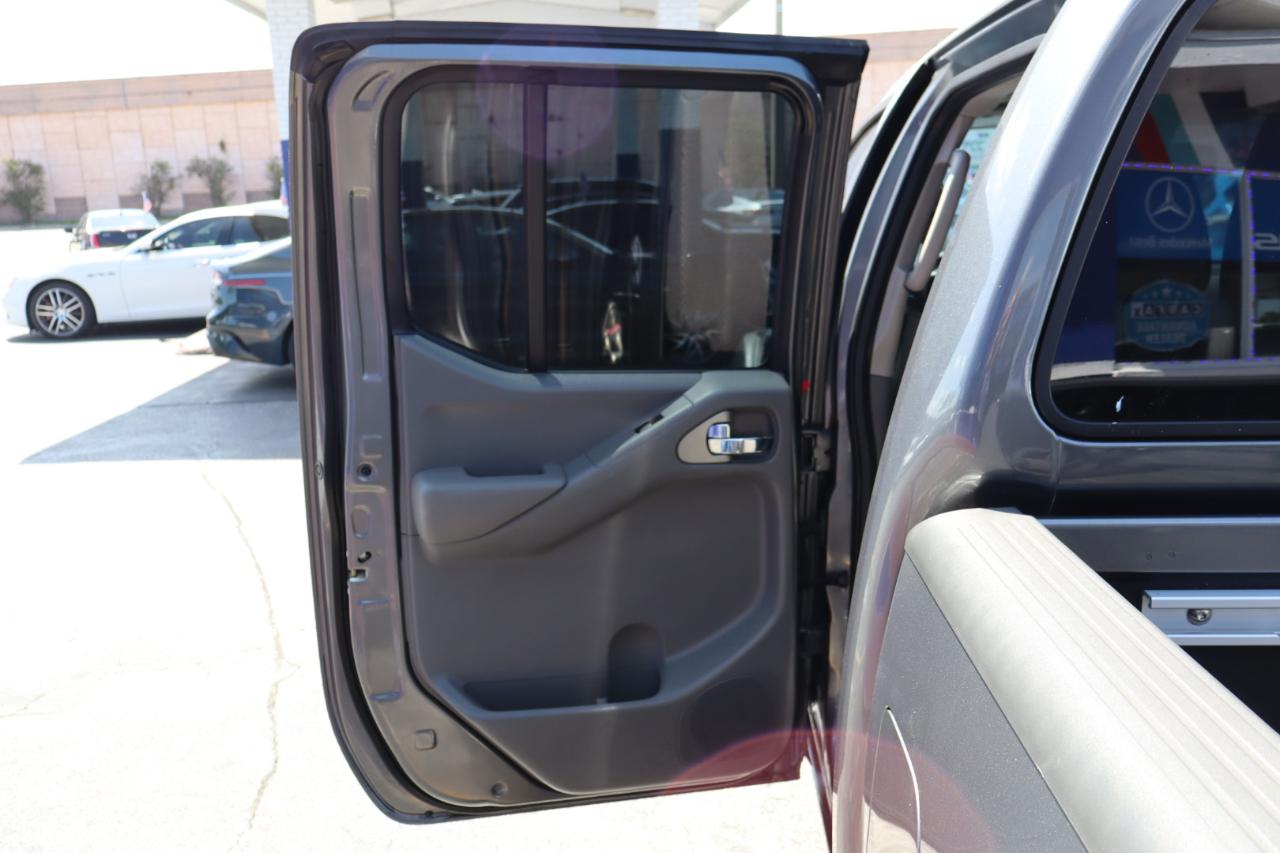 Nissan Frontier Crew Cab 4x2 SV Auto 2020