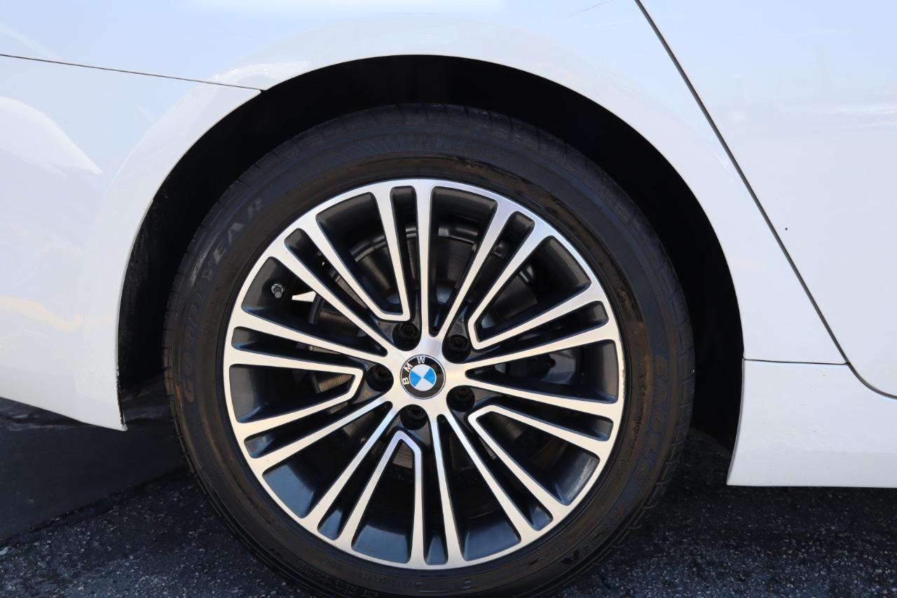 BMW 5 Series 530i Sedan 2018
