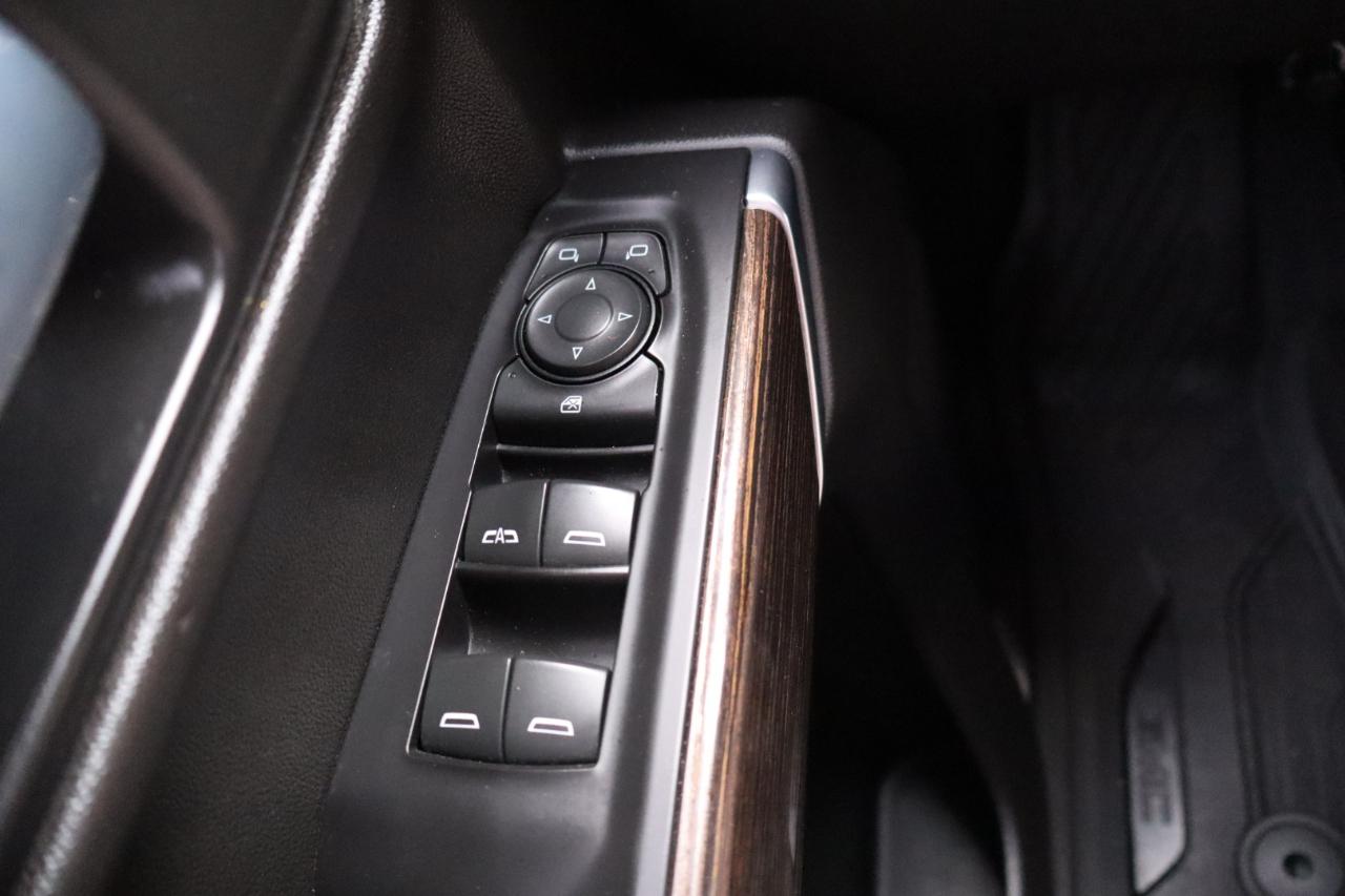 GMC Sierra 1500 2WD Crew Cab 147" Elevation 2021