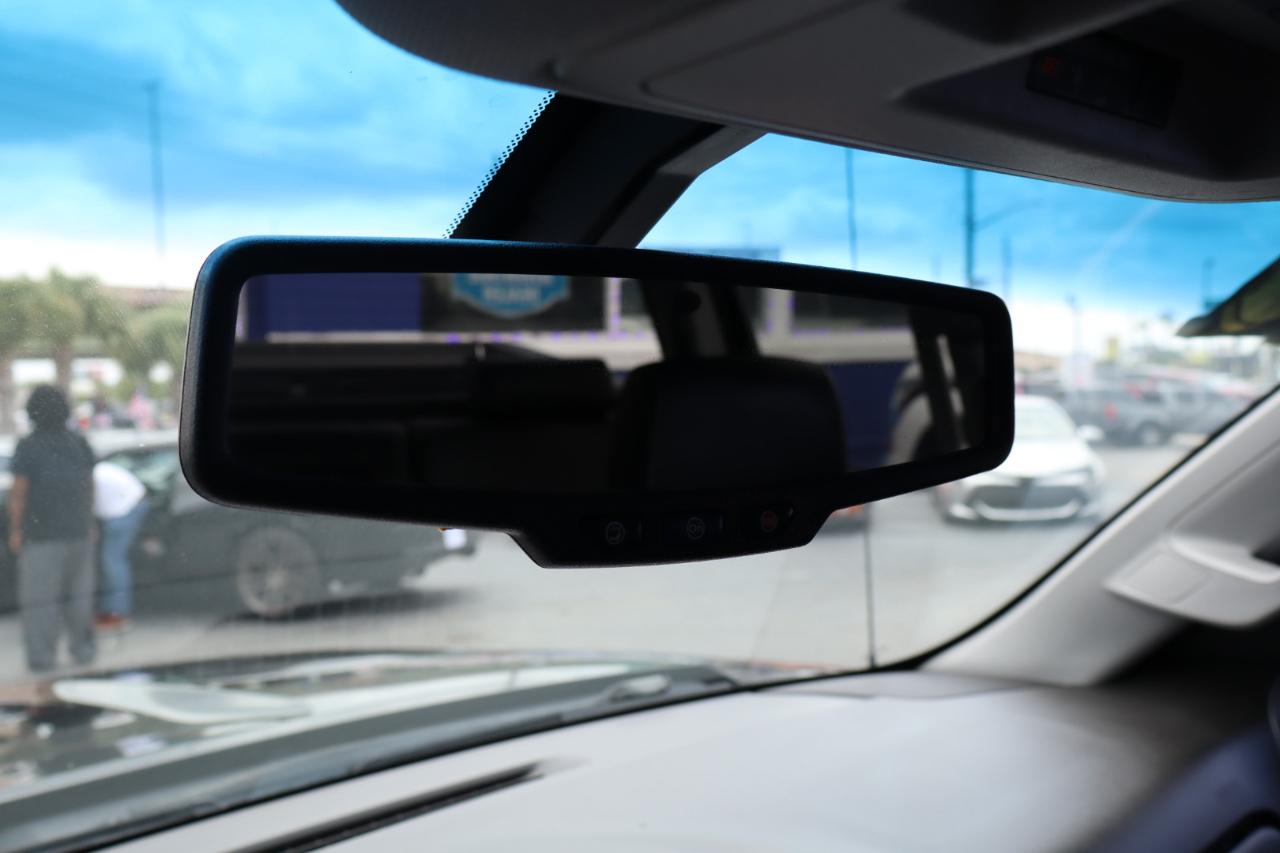 GMC Sierra 1500 2WD Crew Cab 143.5" SLT 2018