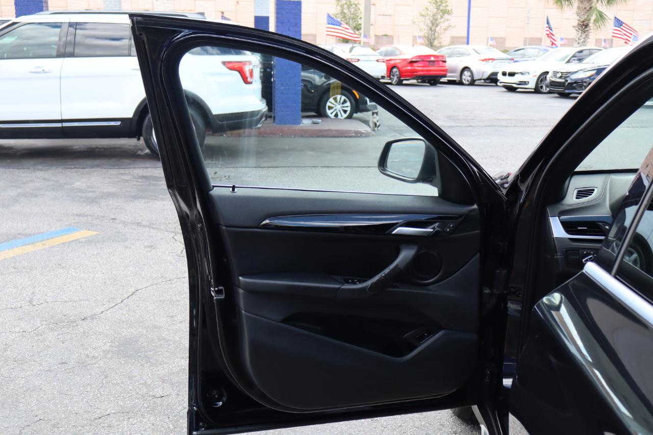 BMW X1 sDrive28i Sports Activity Vehicle 2020