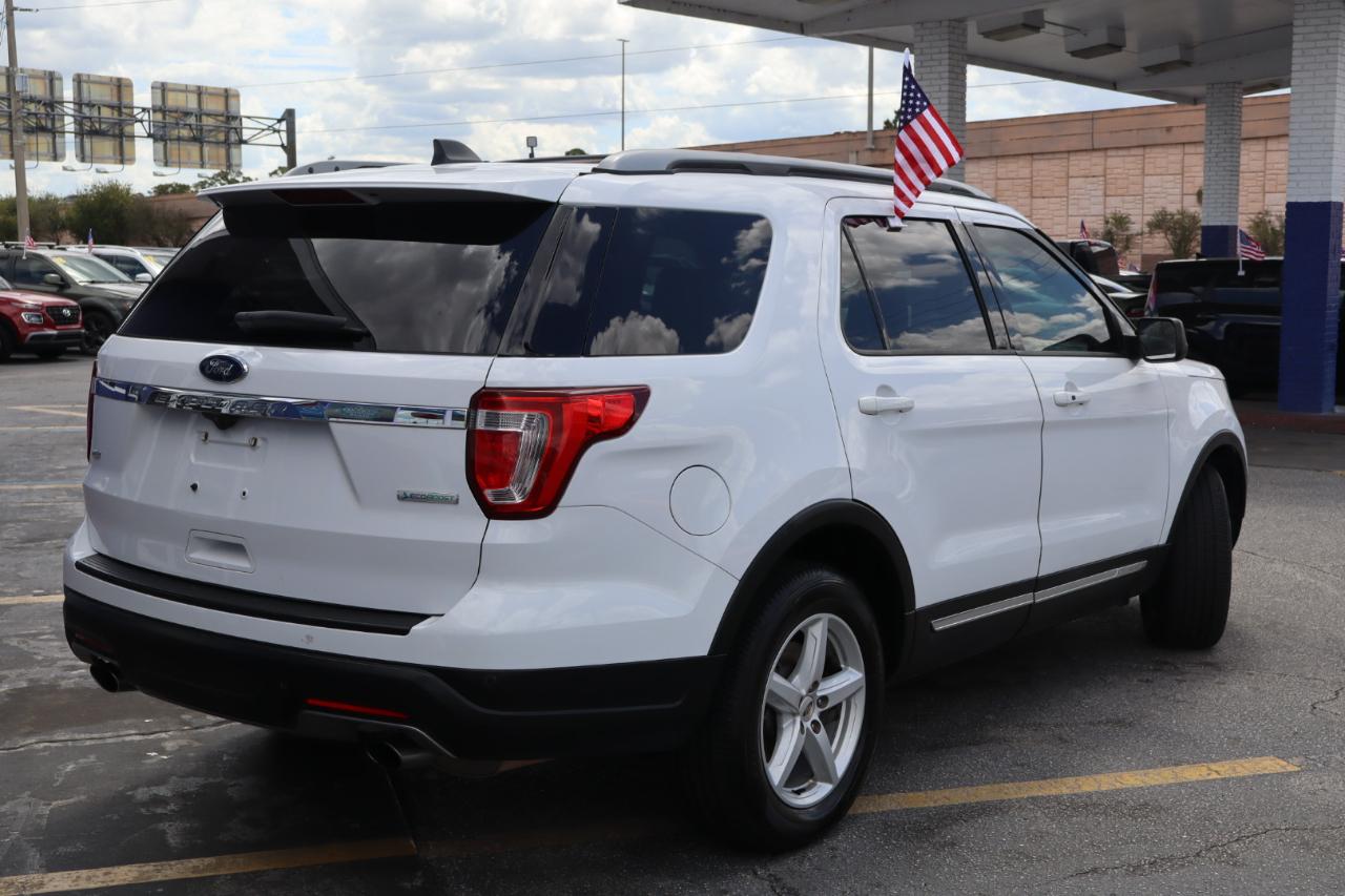 Ford Explorer XLT FWD 2019