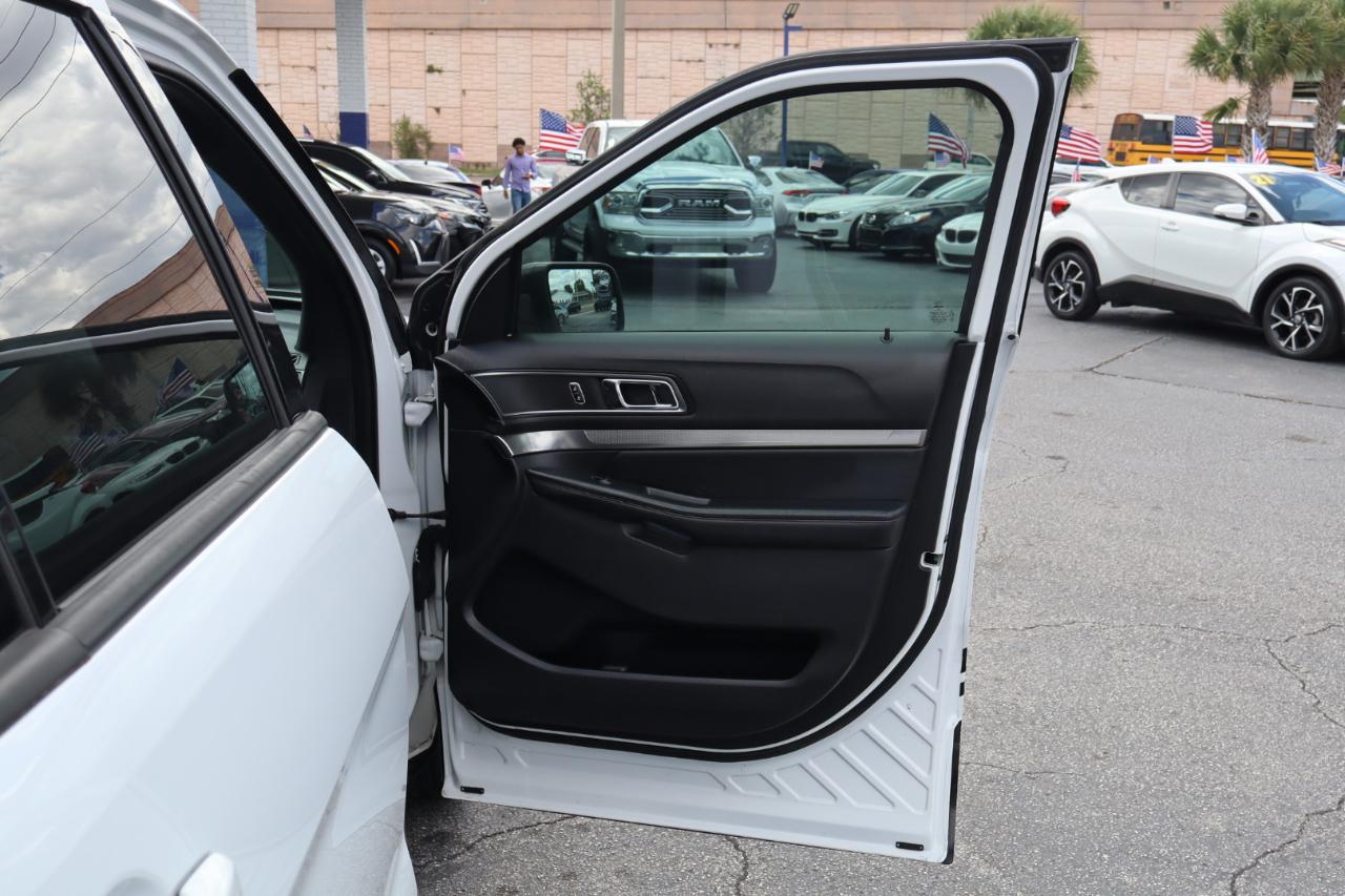 Ford Explorer XLT FWD 2019