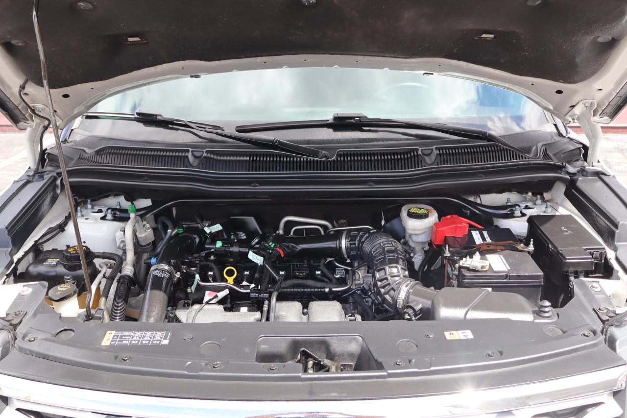 Ford Explorer XLT FWD 2019