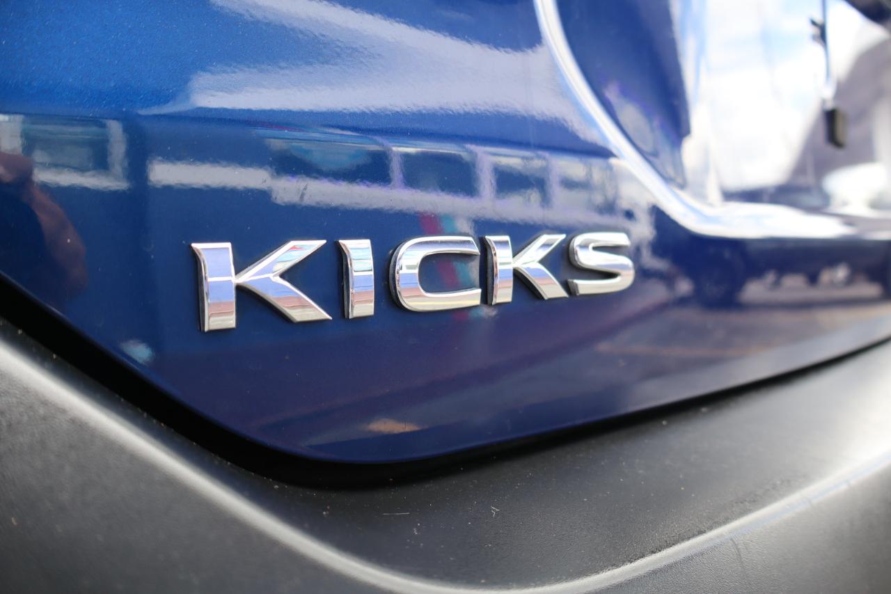 Nissan Kicks SV FWD 2019