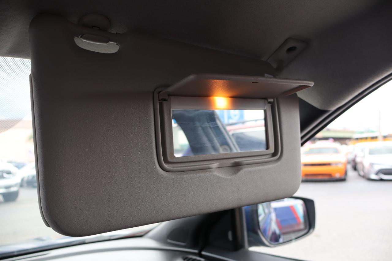 Nissan Kicks SV FWD 2019