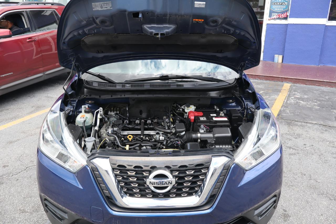 Nissan Kicks SV FWD 2019