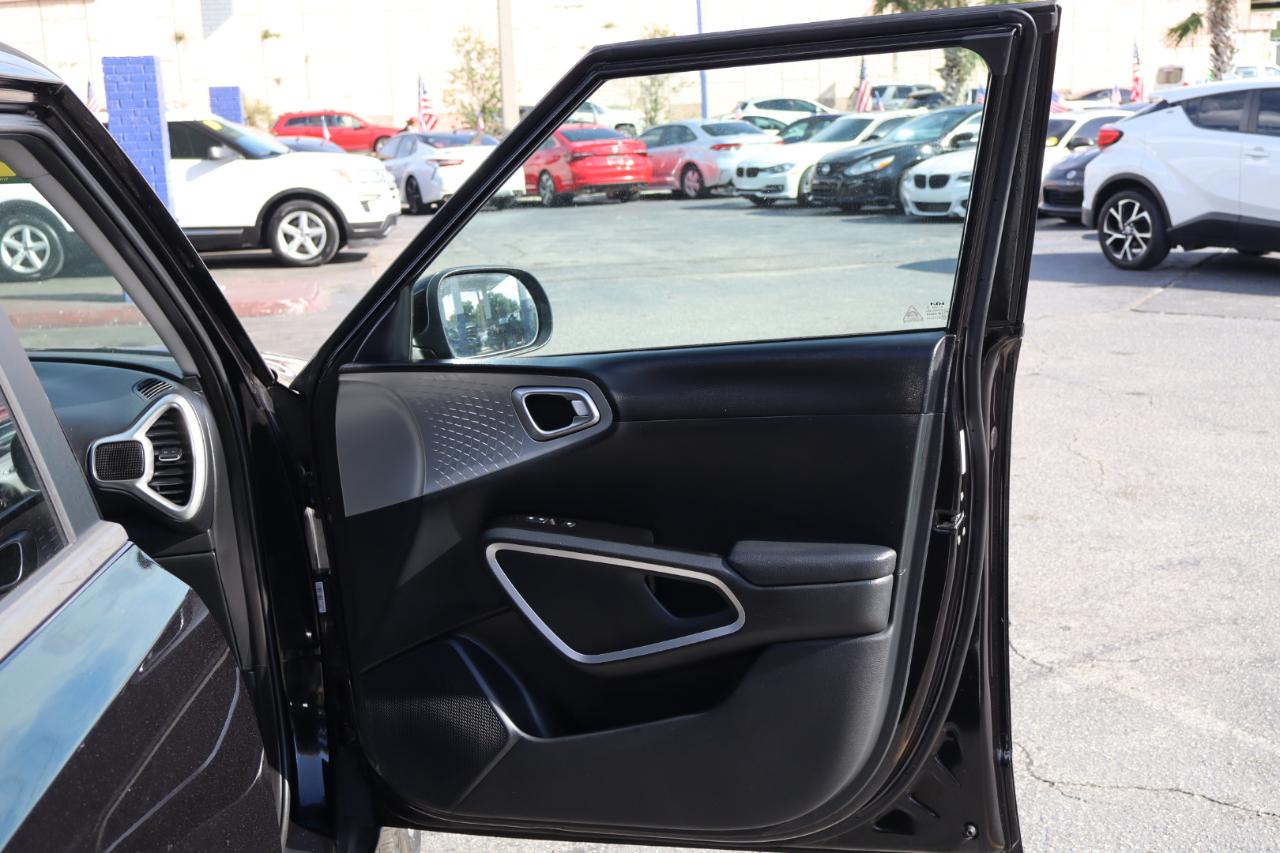 Kia Soul LX IVT 2023