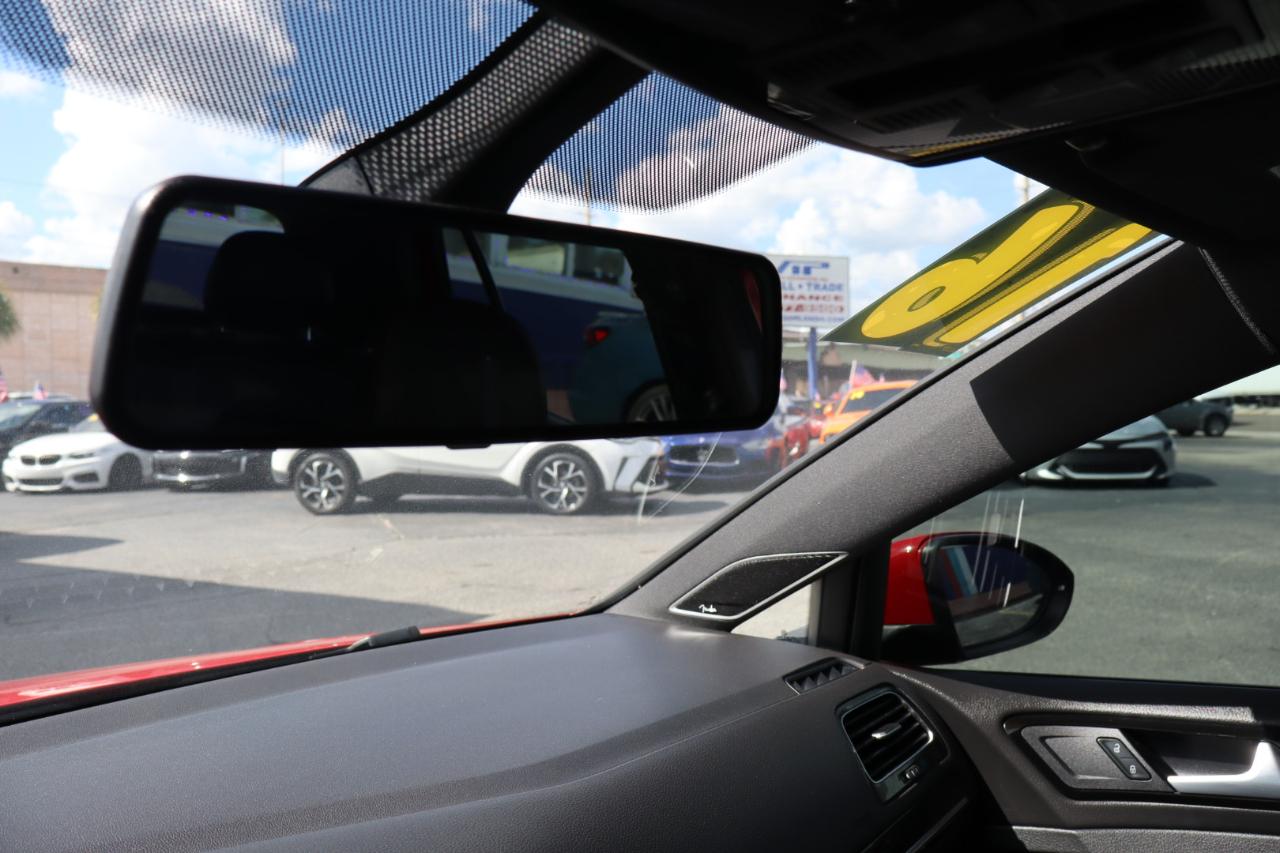 Volkswagen Golf GTI 4dr HB DSG Autobahn 2016