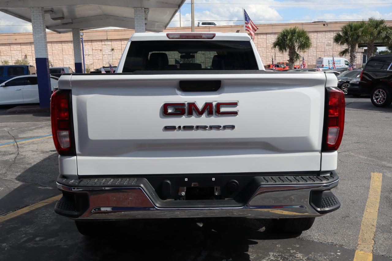 GMC Sierra 1500 4WD Crew Cab 157" 2020