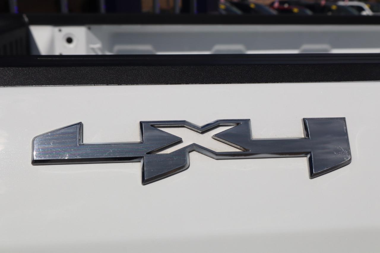 GMC Sierra 1500 4WD Crew Cab 157" 2020