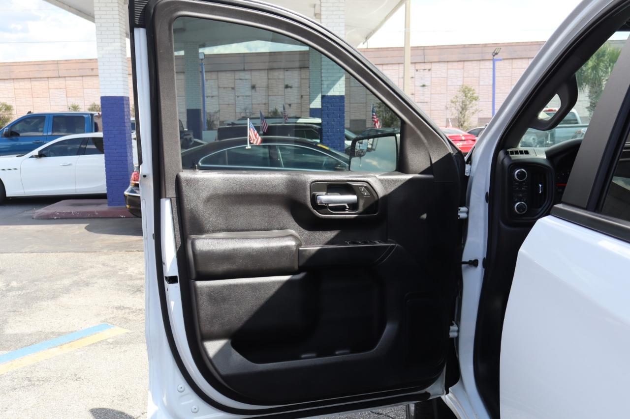 GMC Sierra 1500 4WD Crew Cab 157" 2020