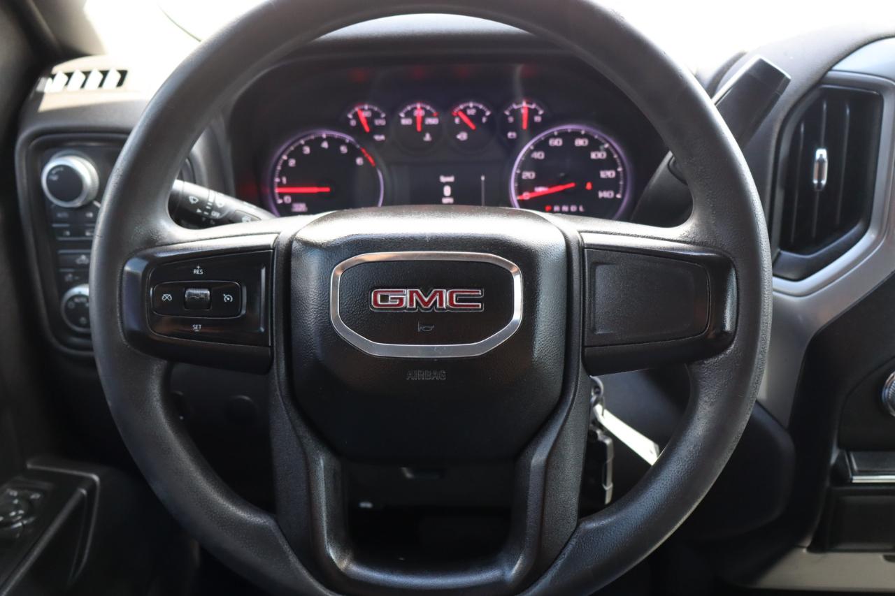 GMC Sierra 1500 4WD Crew Cab 157" 2020