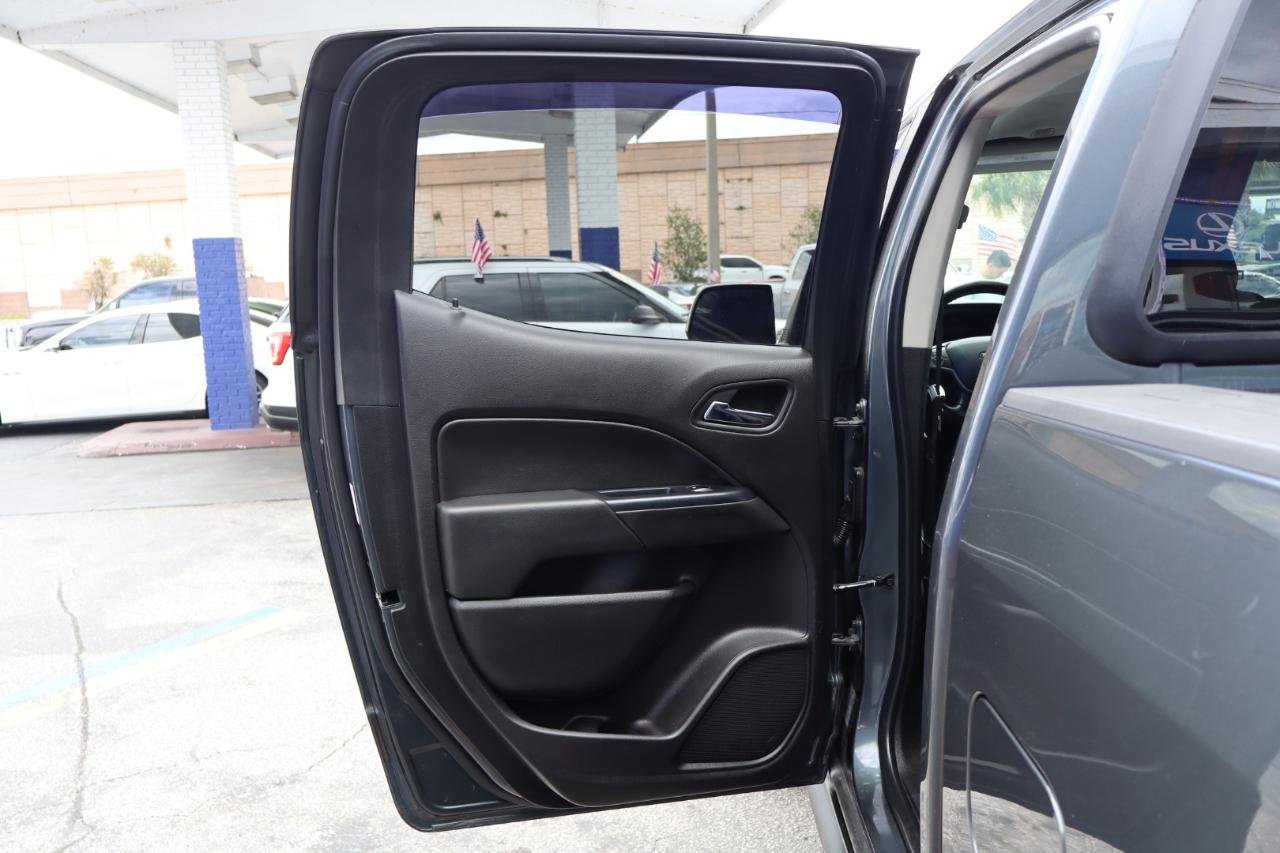 Chevrolet Colorado 4WD Crew Cab 140.5" LT 2017