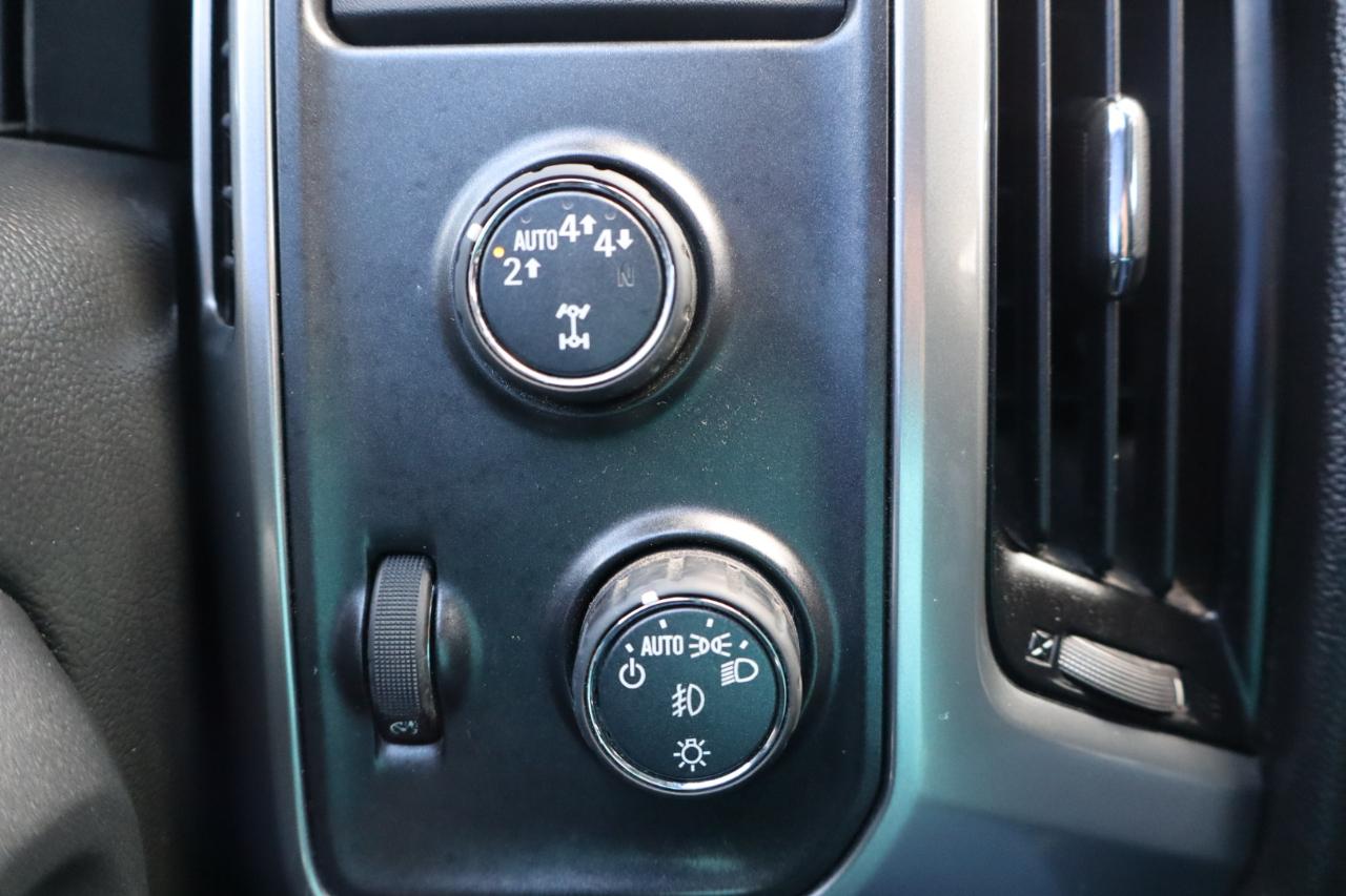 Chevrolet Silverado 1500 4WD Crew Cab 143.5" LT w/2LT 2017