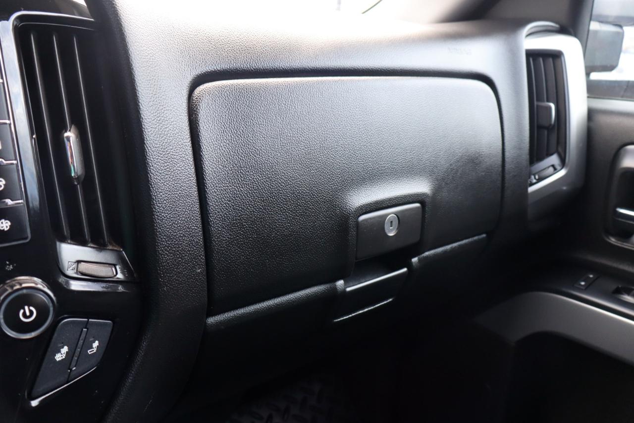 Chevrolet Silverado 1500 4WD Crew Cab 143.5" LT w/2LT 2017