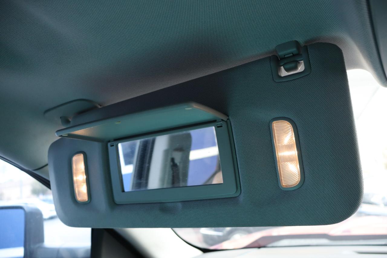 Chevrolet Silverado 1500 4WD Crew Cab 143.5" LT w/2LT 2017