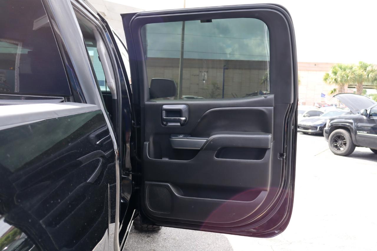 Chevrolet Silverado 1500 2WD Crew Cab 143.5" LT w/1LT 2018