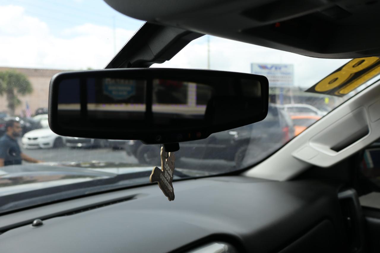 Chevrolet Silverado 1500 2WD Crew Cab 143.5" LT w/1LT 2018