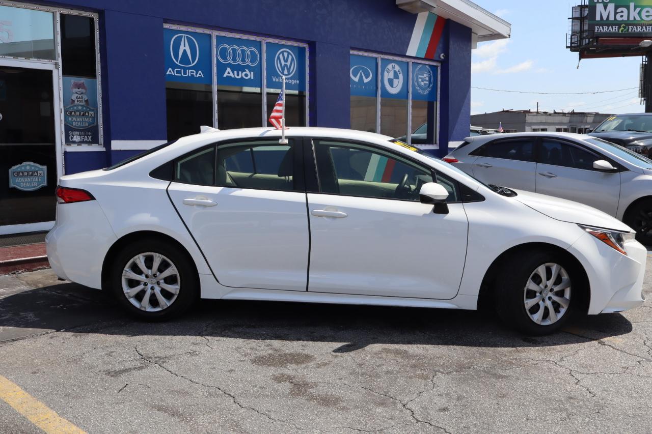 Toyota Corolla LE CVT (Natl) 2022