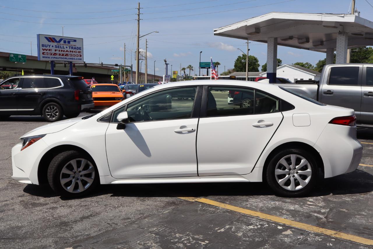 Toyota Corolla LE CVT (Natl) 2022