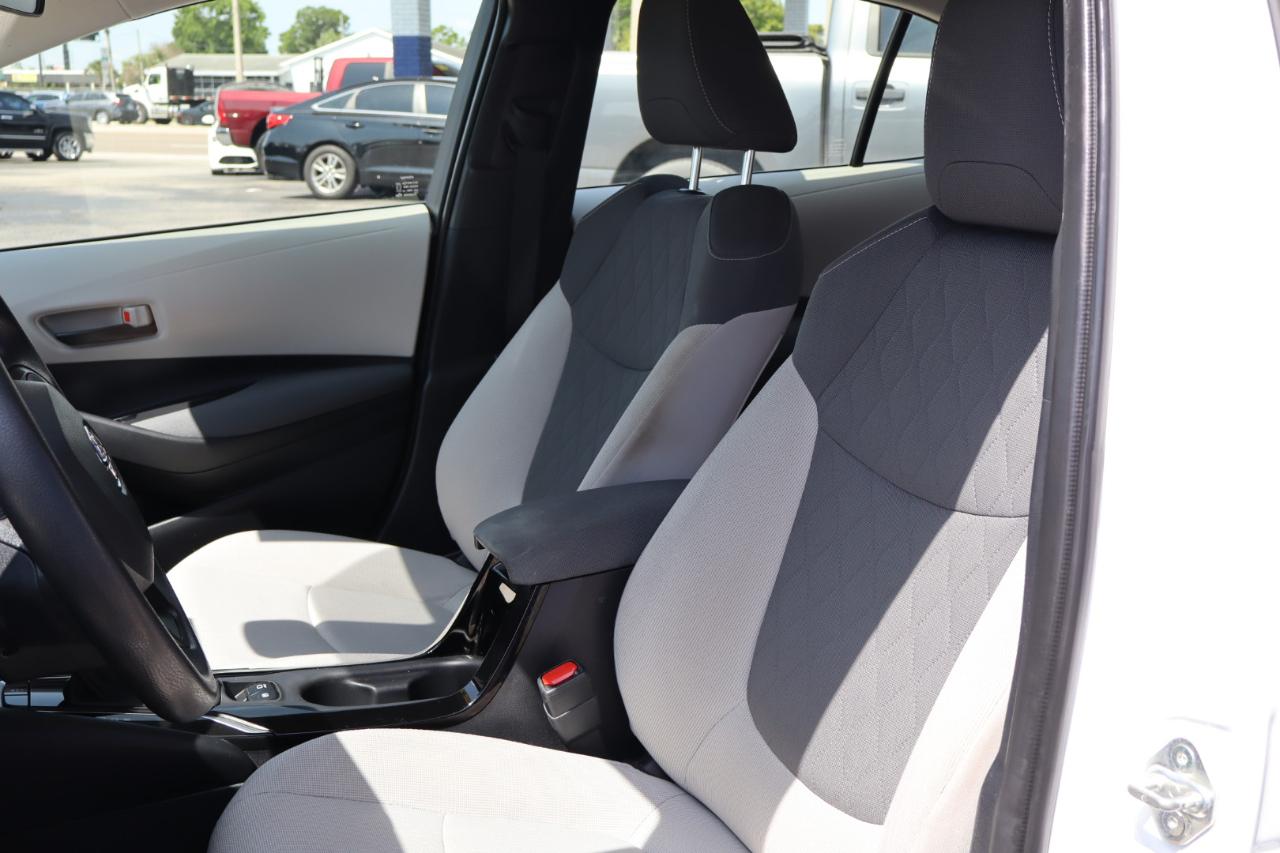 Toyota Corolla LE CVT (Natl) 2022