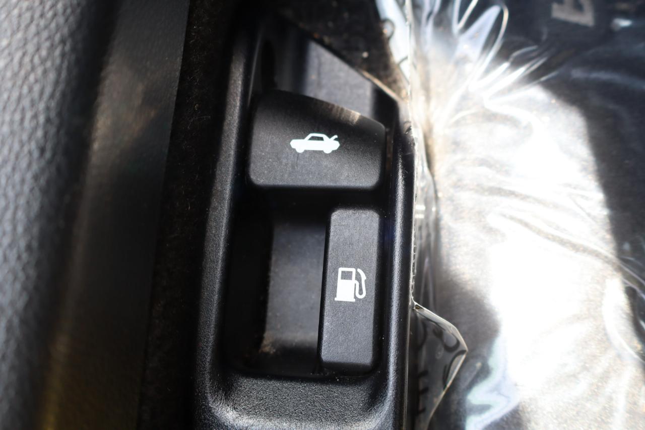 Toyota Corolla LE CVT (Natl) 2022