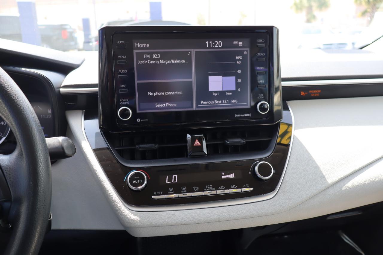 Toyota Corolla LE CVT (Natl) 2022