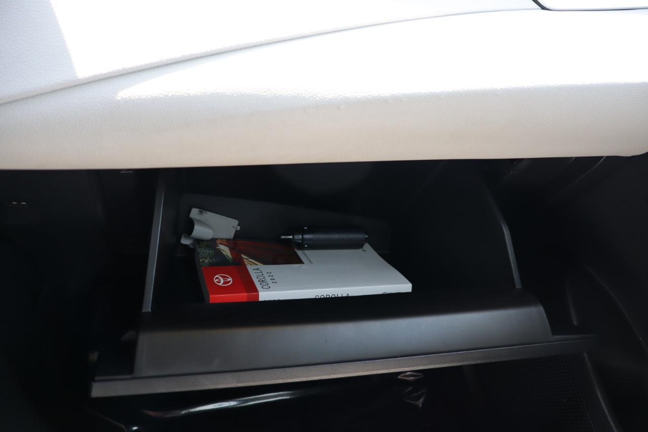 Toyota Corolla LE CVT (Natl) 2022