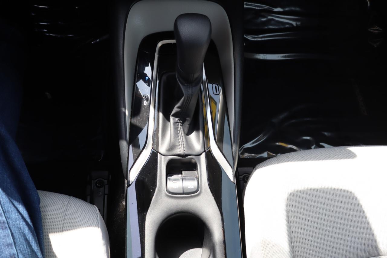 Toyota Corolla LE CVT (Natl) 2022