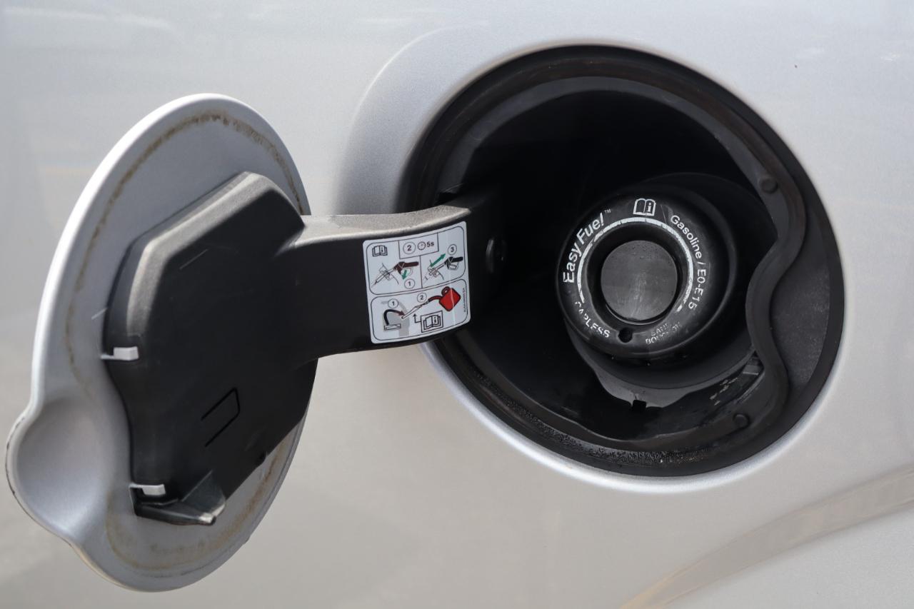 Ford F-150 4WD SuperCrew 150" Lariat 2016