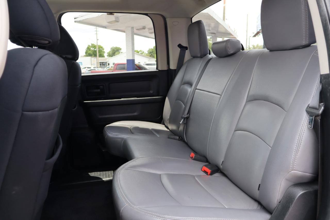 RAM 1500 Express 4x4 Crew Cab 5'7" Box 2017