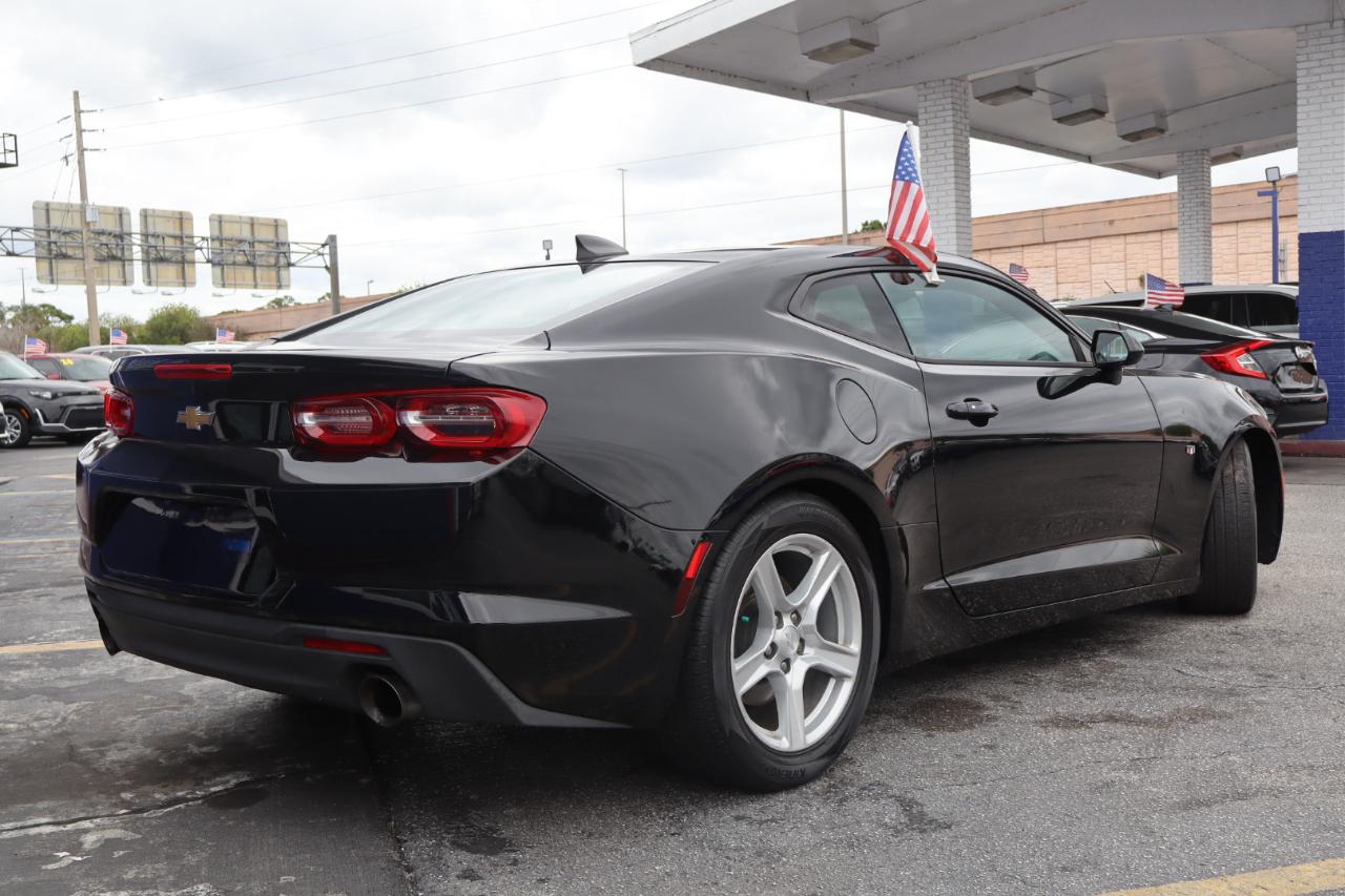 Chevrolet Camaro 2dr Cpe 1LT 2019