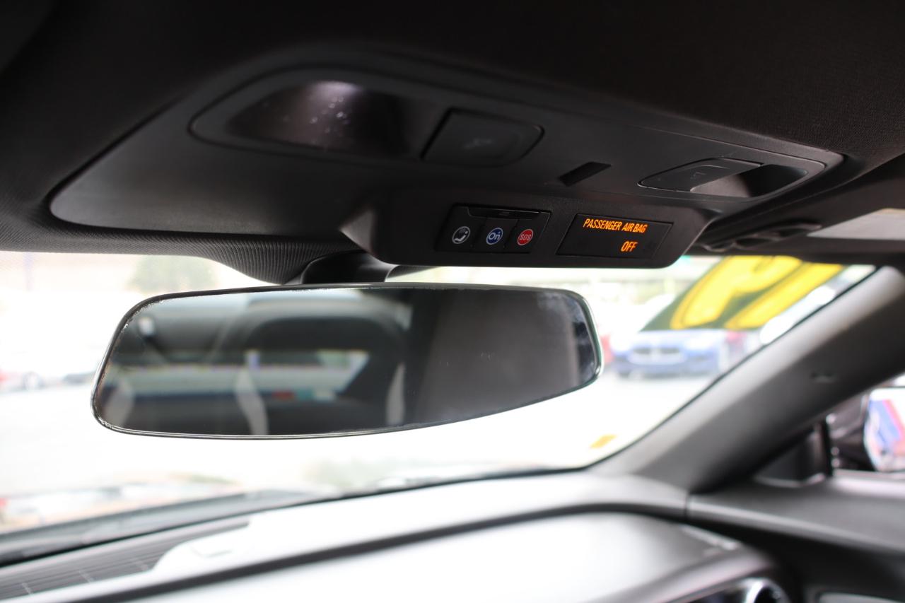 Chevrolet Camaro 2dr Cpe 1LT 2019