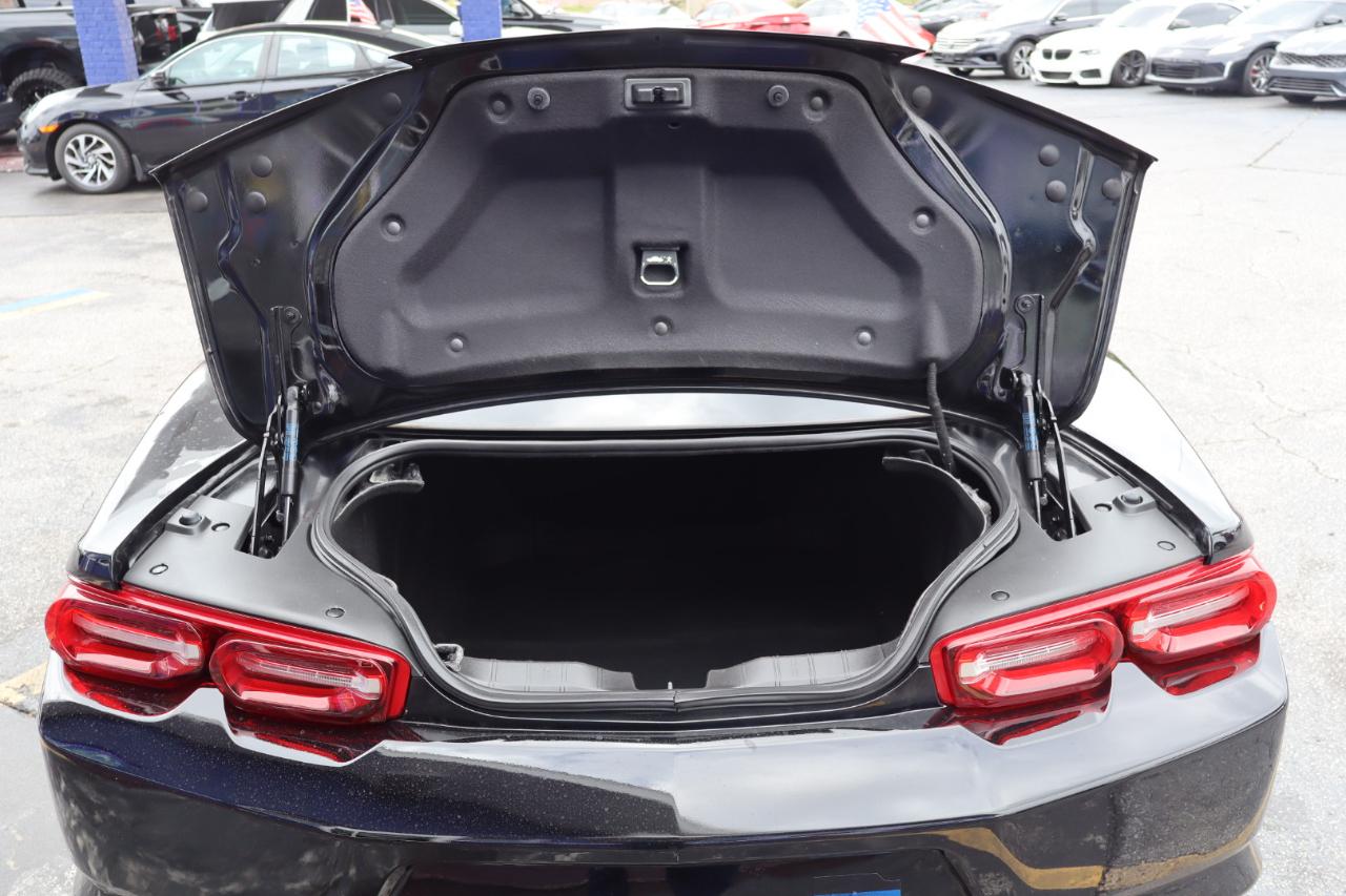 Chevrolet Camaro 2dr Cpe 1LT 2019