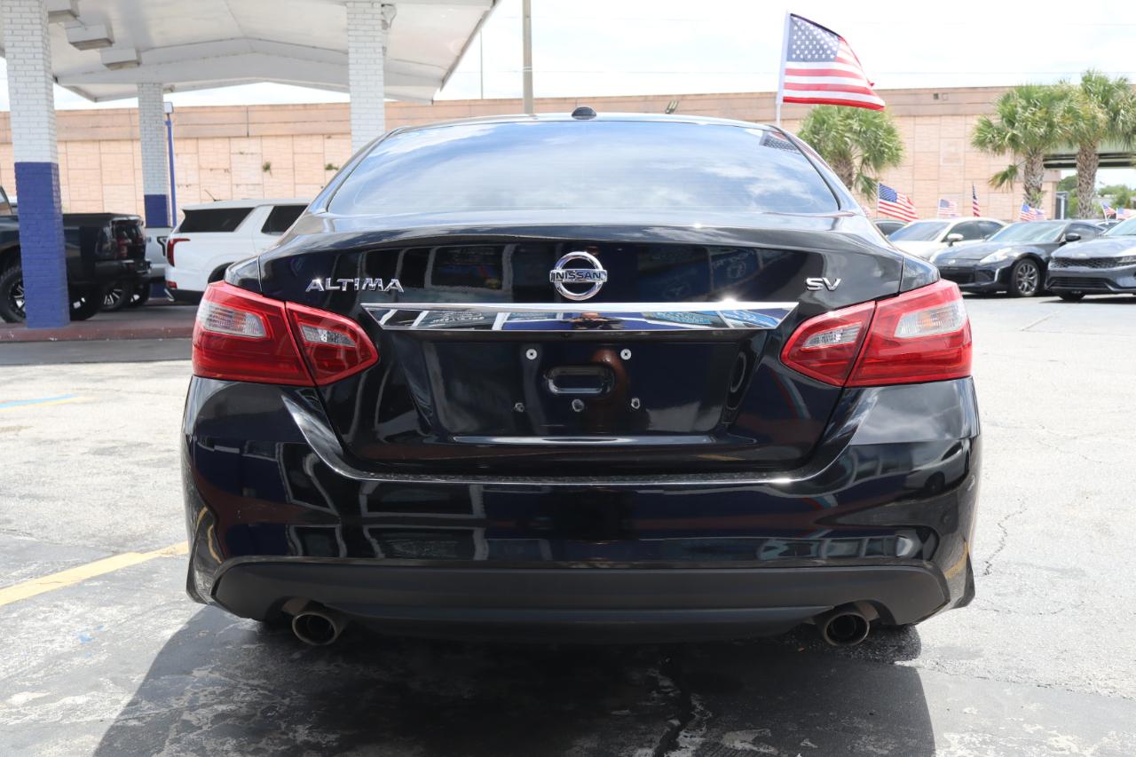 Nissan Altima 2.5 SV Sedan 2018