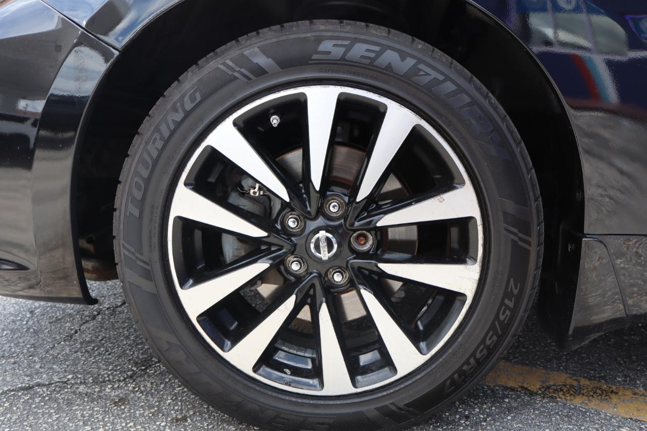 Nissan Altima 2.5 SV Sedan 2018