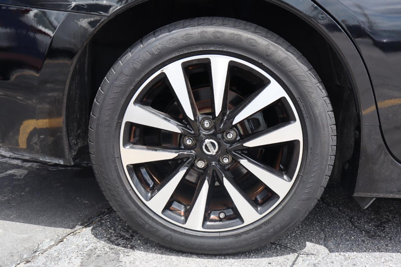 Nissan Altima 2.5 SV Sedan 2018