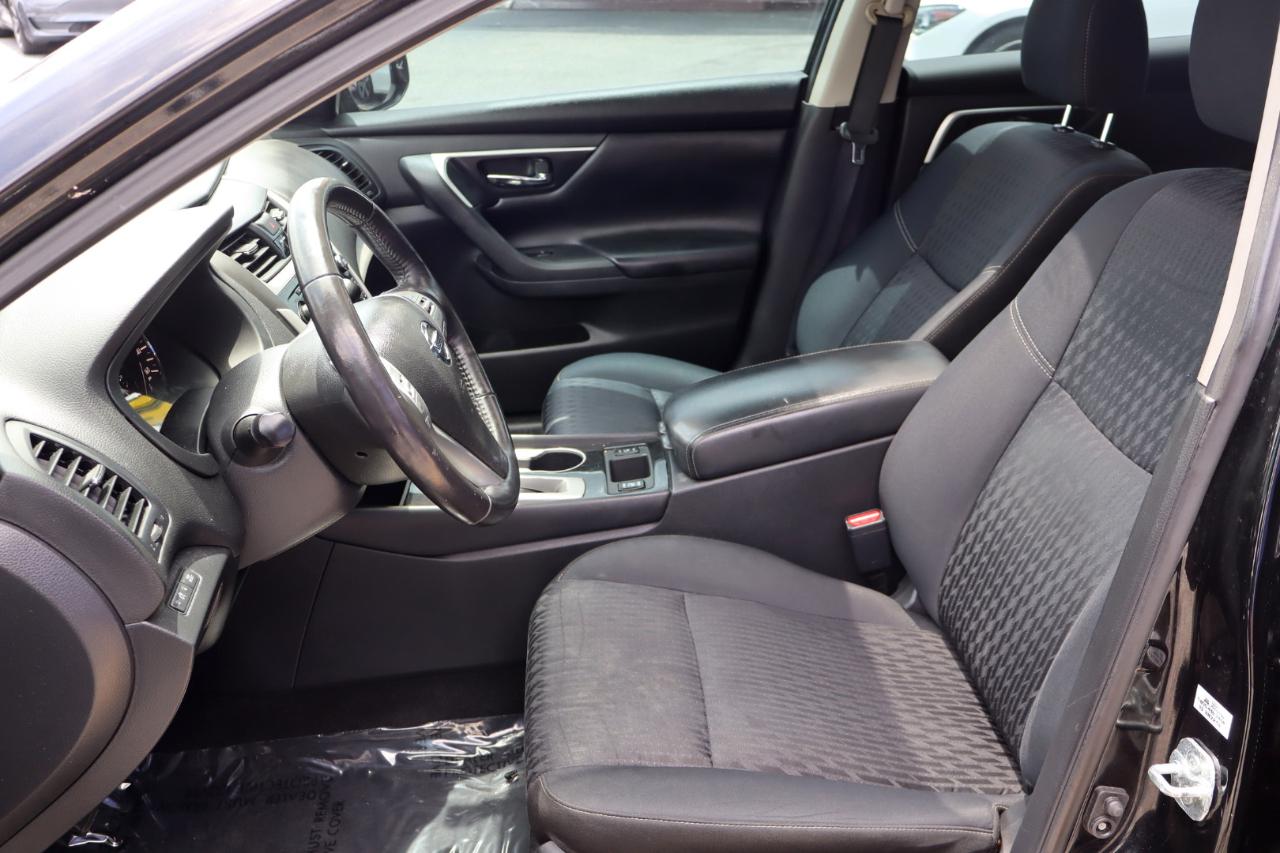 Nissan Altima 2.5 SV Sedan 2018